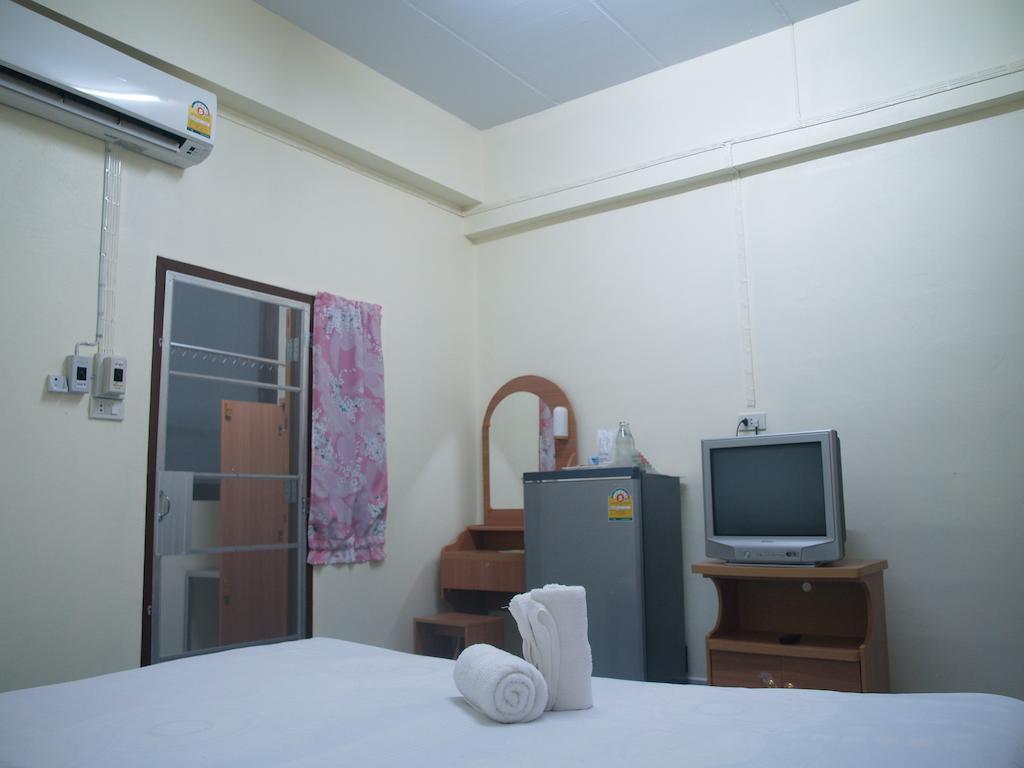 Sangaroon Hotel Пуа Экстерьер фото