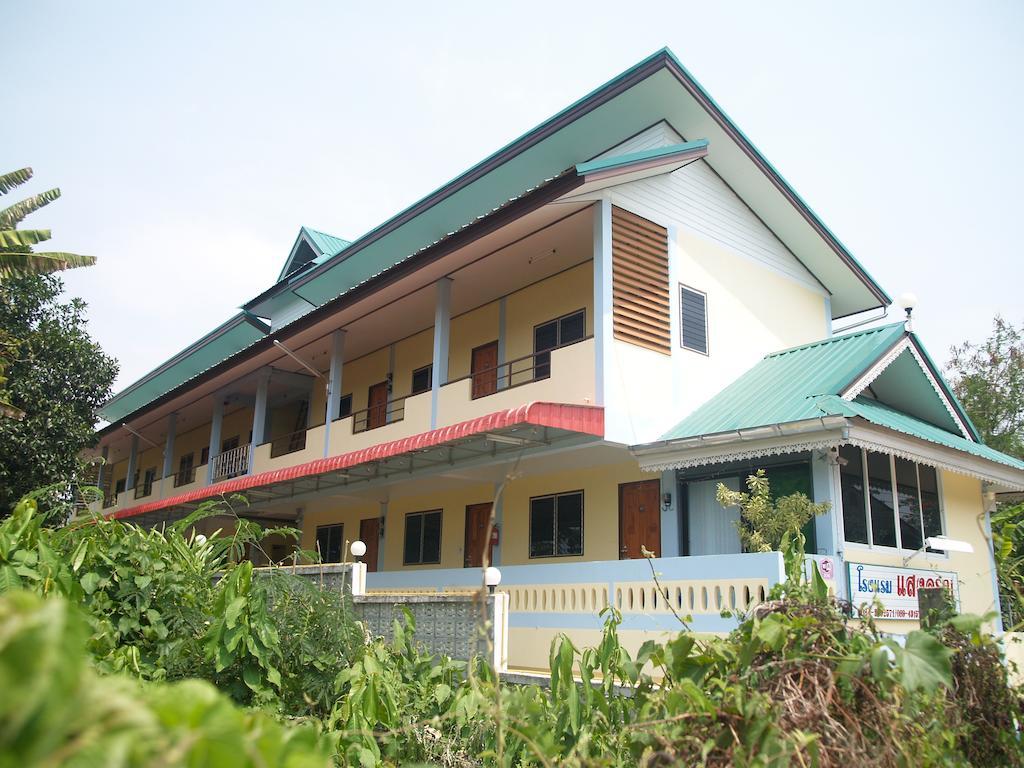 Sangaroon Hotel Пуа Экстерьер фото
