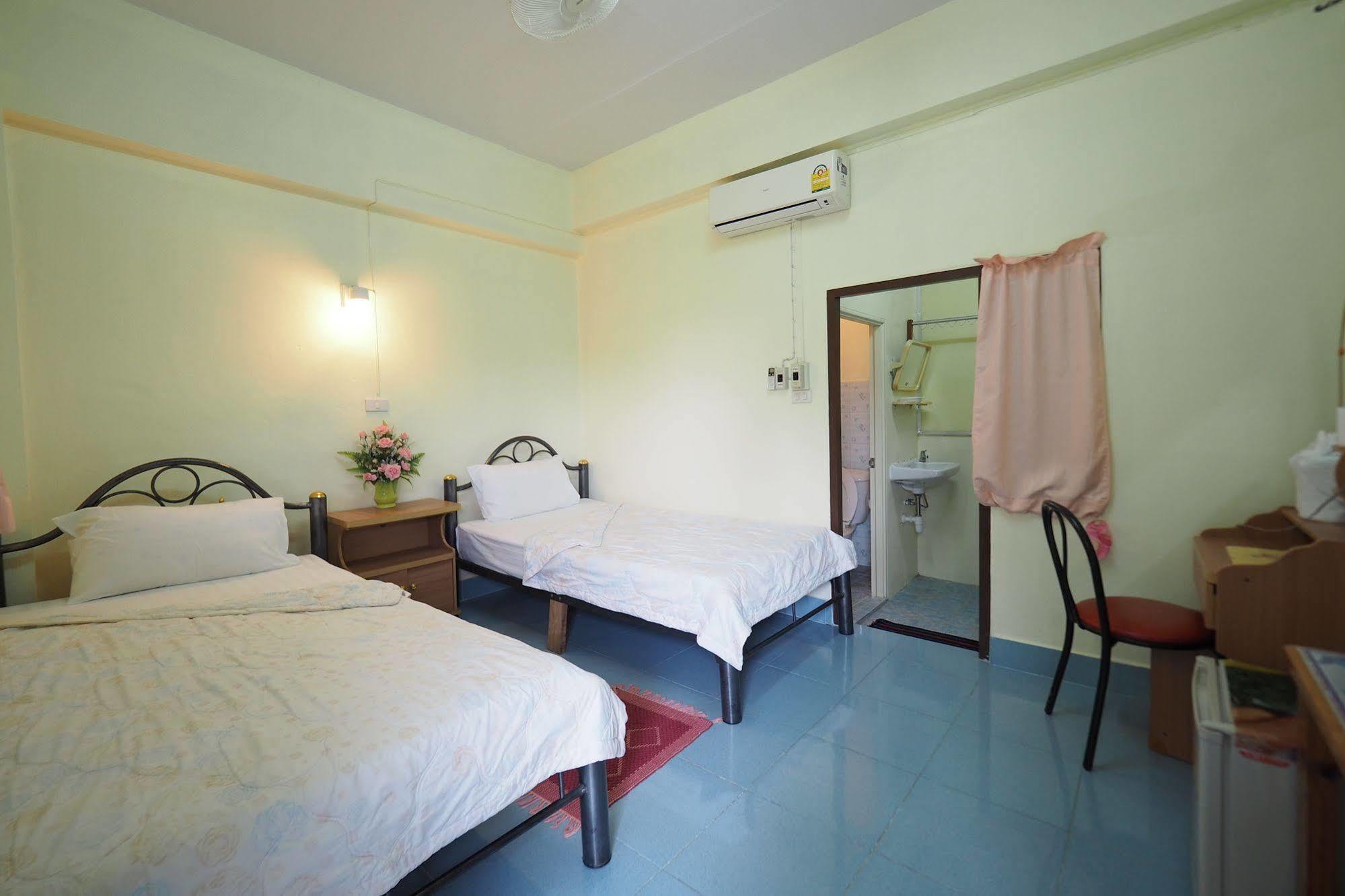 Sangaroon Hotel Пуа Экстерьер фото